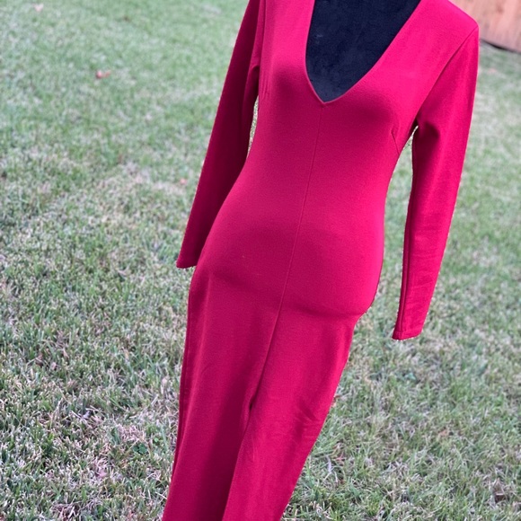 Maroon Body Con Midi Dress - Picture 1 of 3